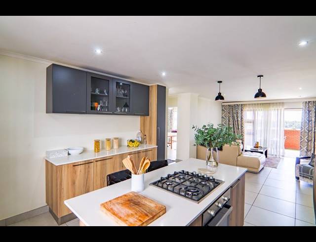 3 BEDROOM TOWNHOUSE FOR SALE IN GOLDEN FIELDS ESTATE